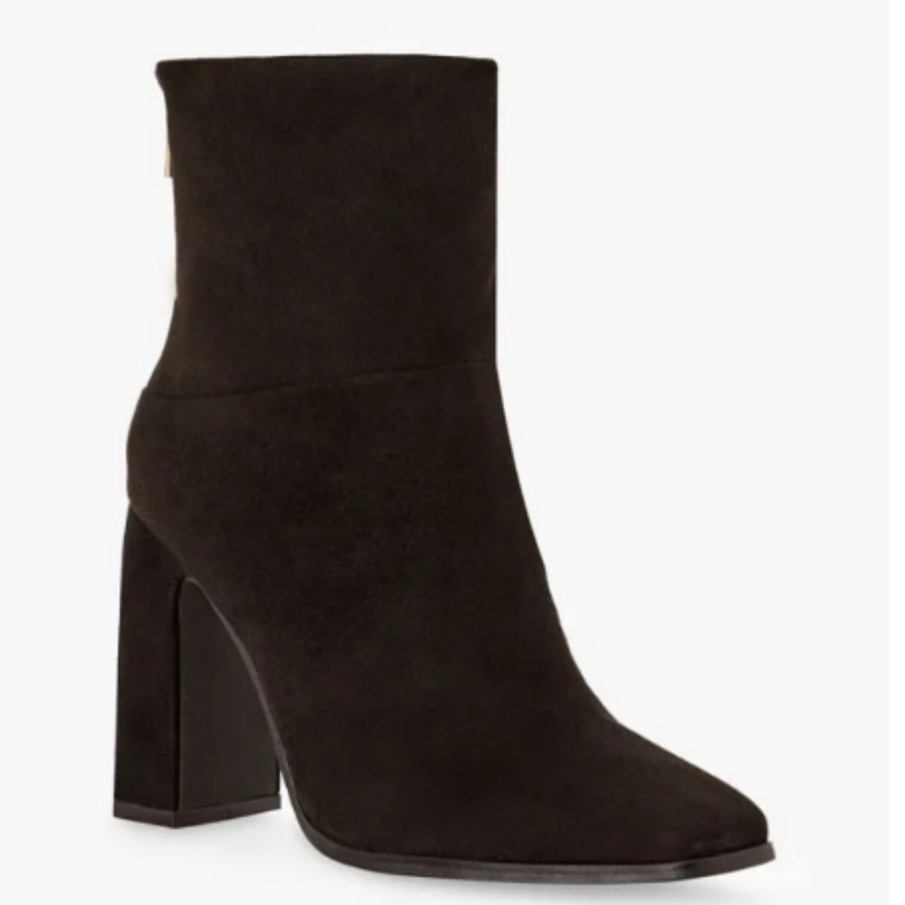 Inesa Black Block Heeled Bootie Size 8